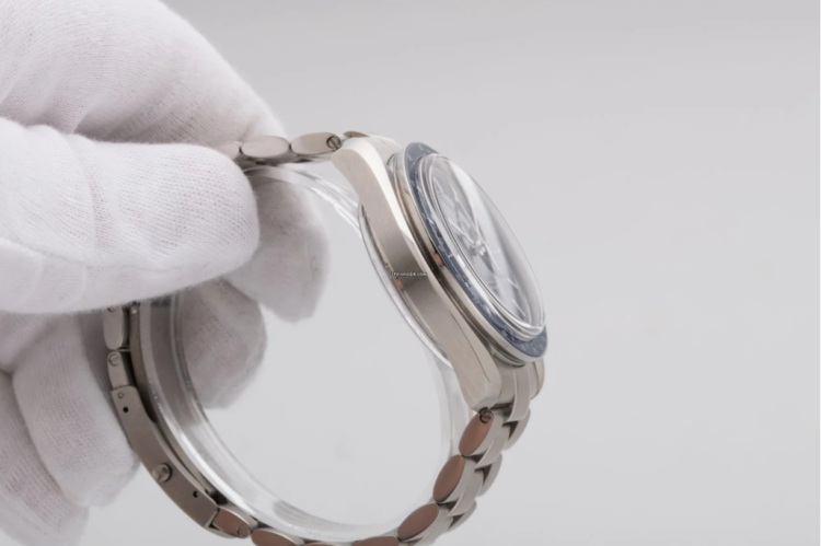 Omega Speedmaster Moonwatch Chronograph Co-axial