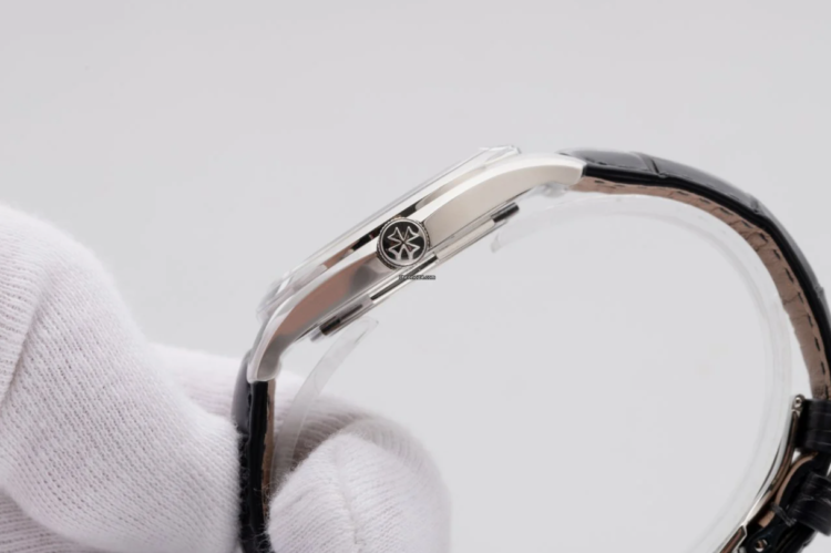 Vacheron Constantin Fiftysix